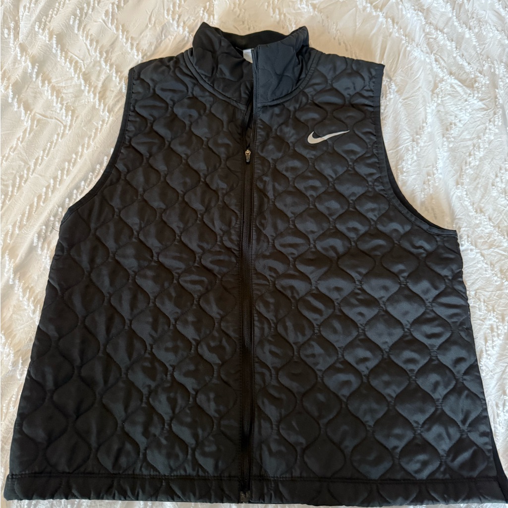 Nike Black Therma-Fit Jacket/Vest